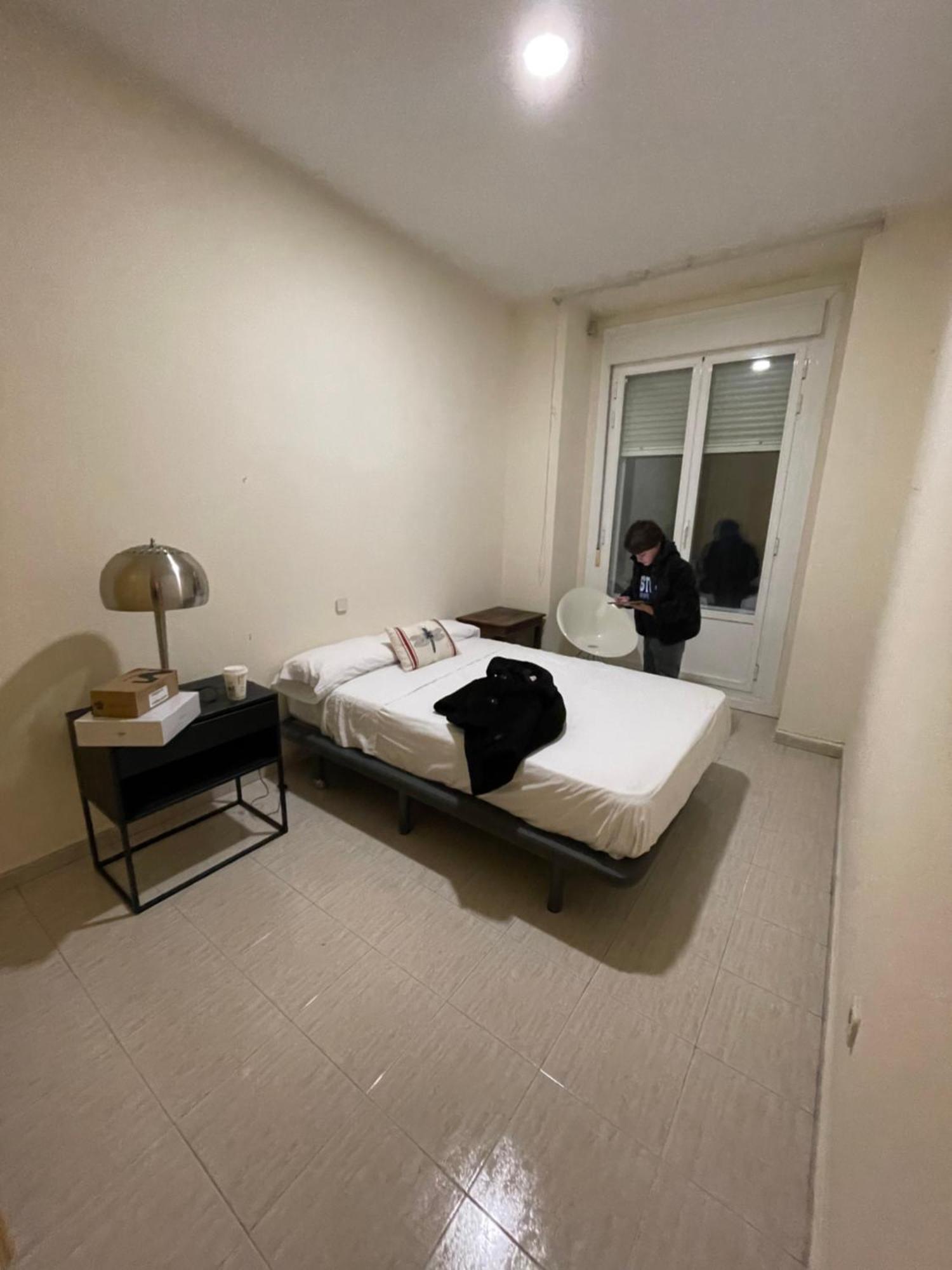 Casa Tadeo Gran Via Hotel Мадрид Екстериор снимка