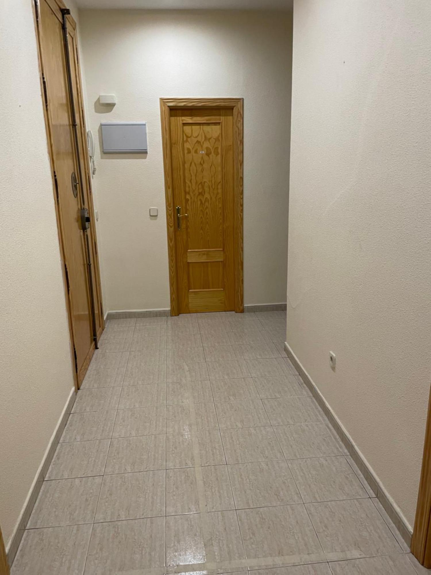 Casa Tadeo Gran Via Hotel Мадрид Екстериор снимка